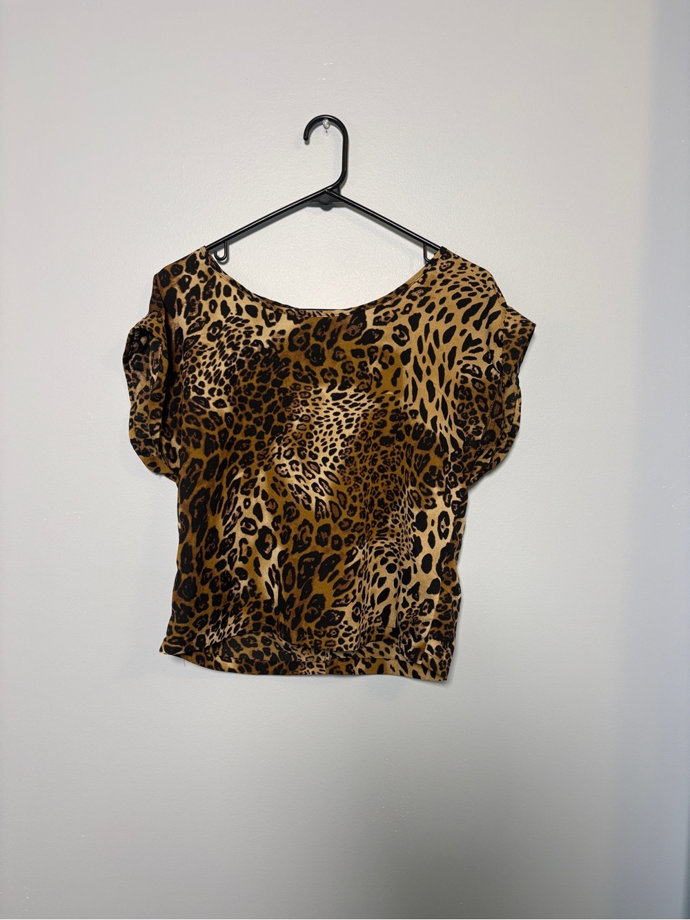 Ali & Kris Leopard Print Short Sleeve Top - Brown/Black